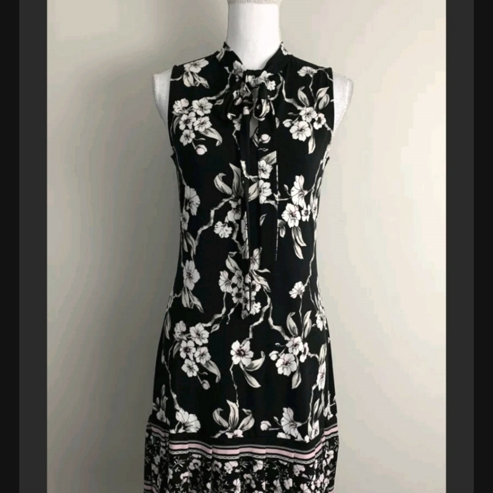 White House Black Market Dress